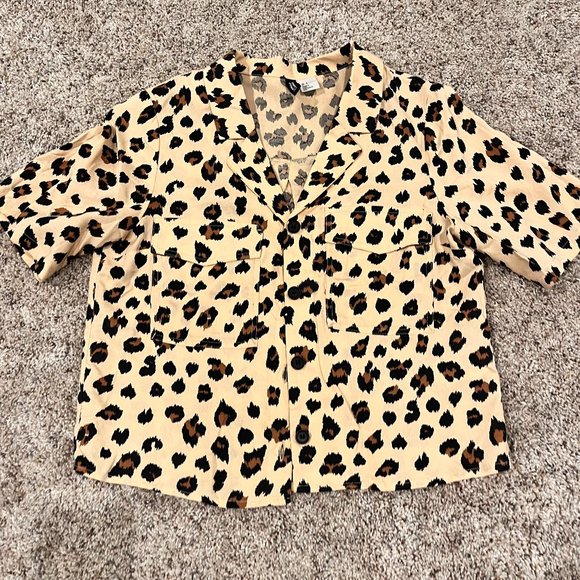 H&M Leopard Print Top - Picture 1 of 3